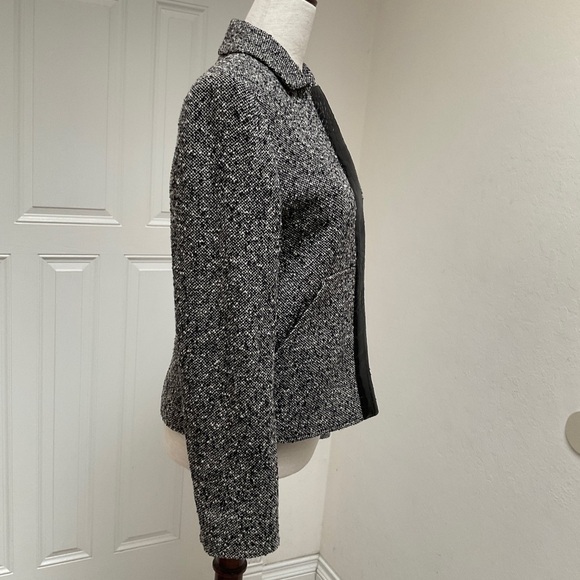 MaxMara Tweed Leather Trim Wool Jacket Size 4 - Picture 8 of 16